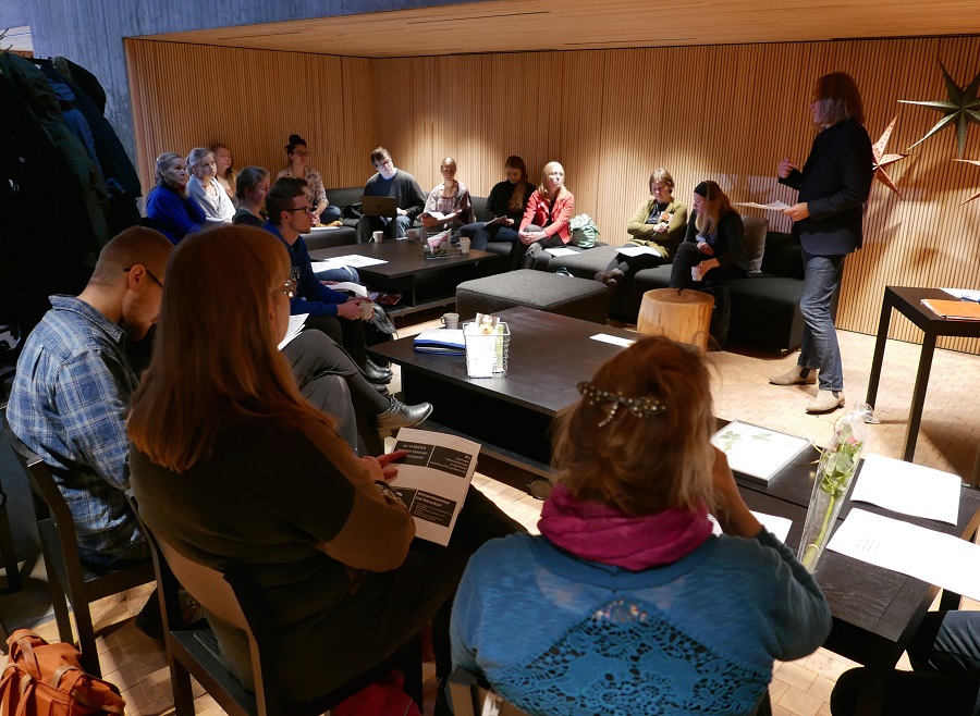 Ekososiaalisen sivistyksen käsite puhutti pajassa 7.